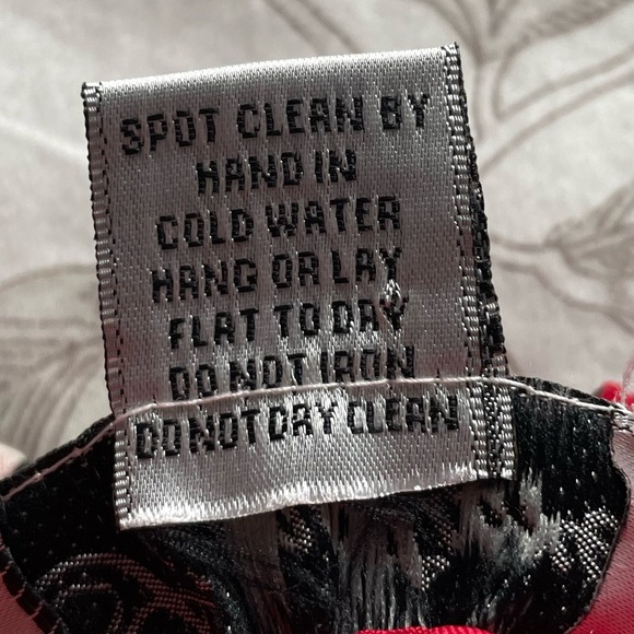 VTG 90s Red Black Floral Oriental Pull On Midi Slip Skirt 3X Whimsigoth Fairy - Picture 6 of 8